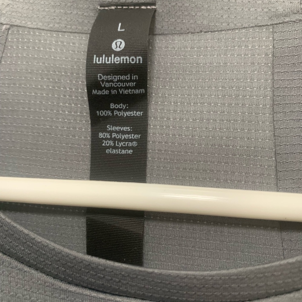 LULULEMON SHIRT - Picture 2 of 4
